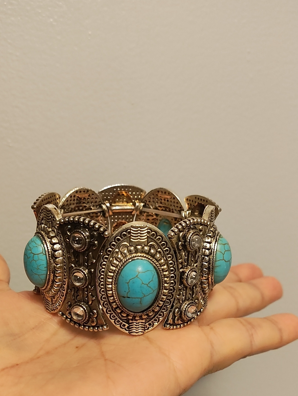 Turquoise Stone Western Cuff Bracelet - Women Jewelry